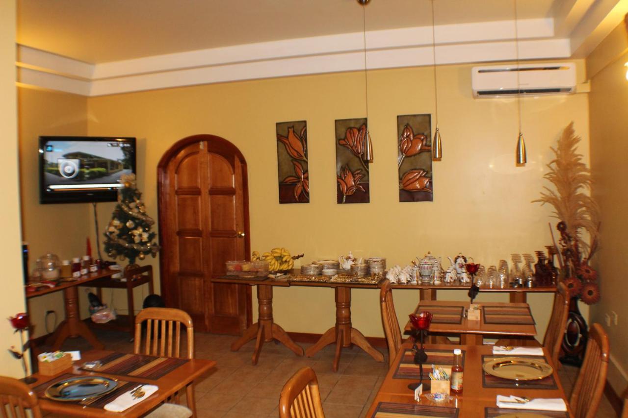 مبيت وإفطار Bon Accord Village Native Abode المظهر الخارجي الصورة